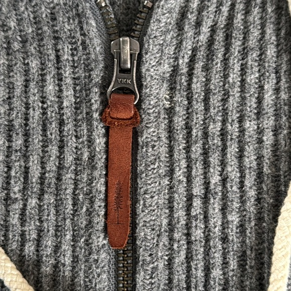 Sitka Small Gray 100% Wool Hooded Sweater - Picture 4 of 9